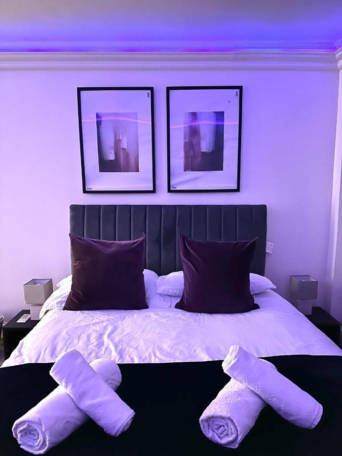 Stylish En Suite Double Room Kensington London Eksteriør billede