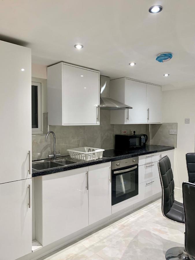 Stylish En Suite Double Room Kensington London Eksteriør billede